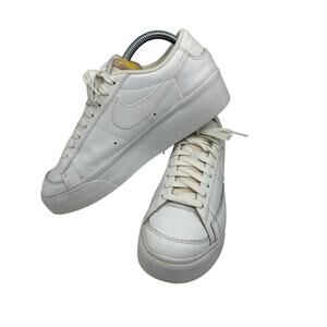 Nike Women's Blazer Low Platform Triple White Sneaker Size 9